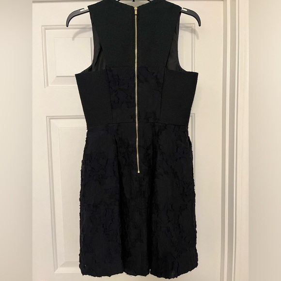 Black textured mini dress - Picture 5 of 5